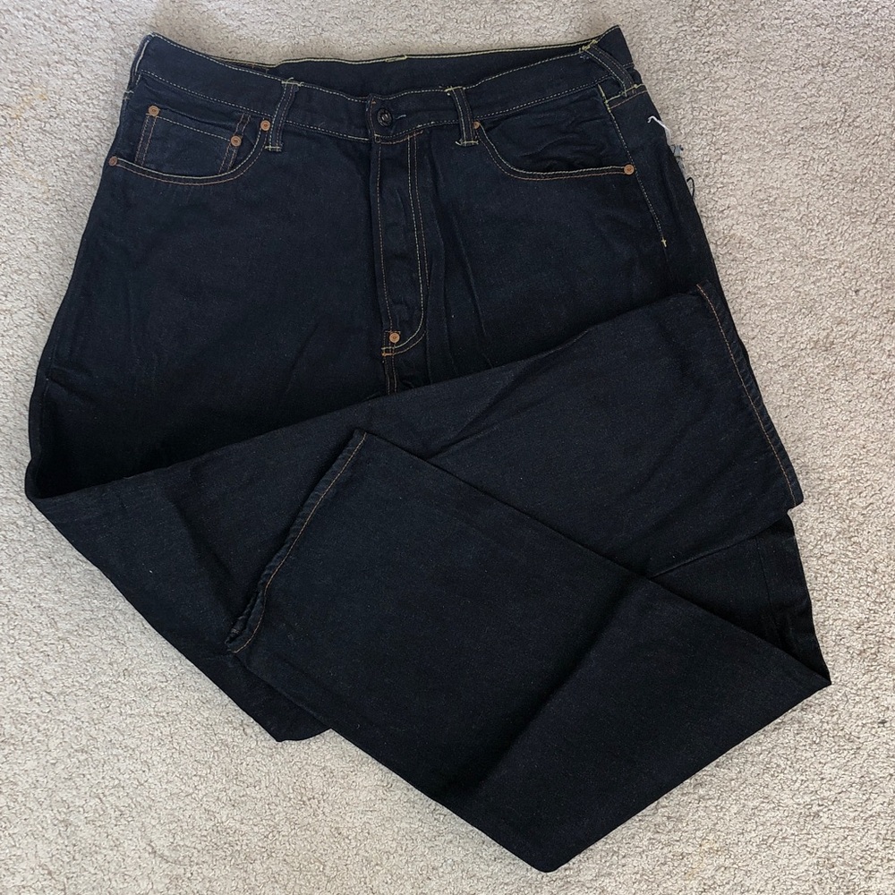 Black Men’s Jeans with Embroidered Back Pockets - Picture 5 of 10